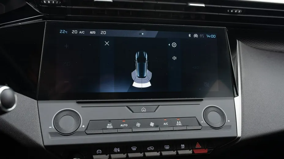 PEUGEOT 308 -