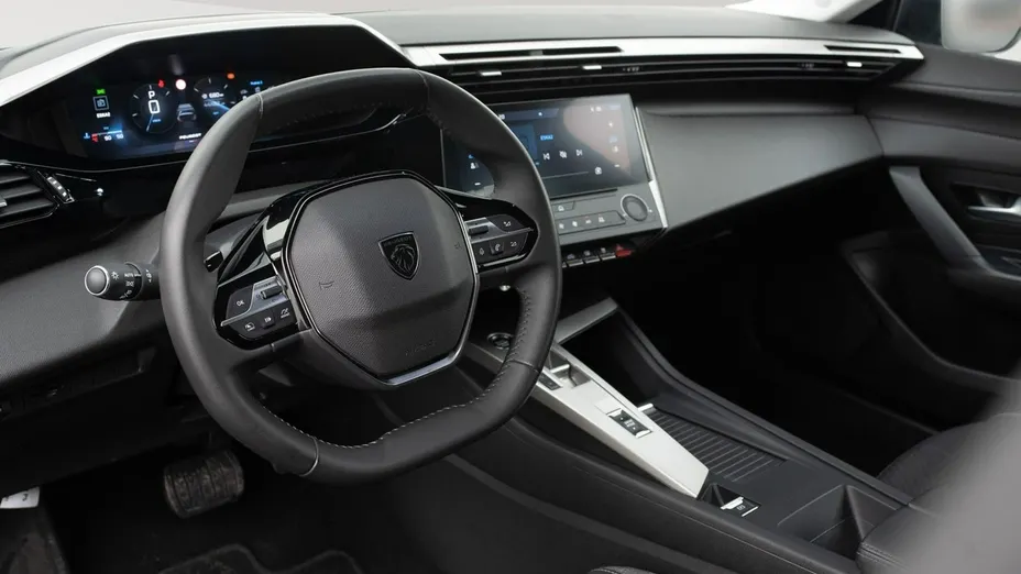 PEUGEOT 308 -