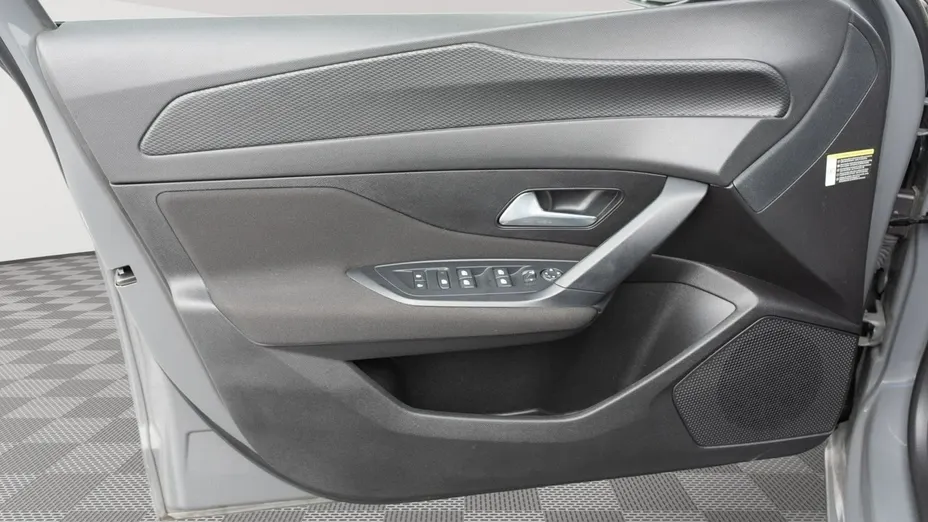 PEUGEOT 308 -