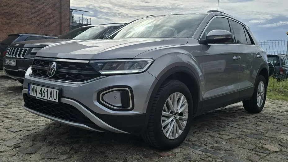 VOLKSWAGEN T-ROC -
