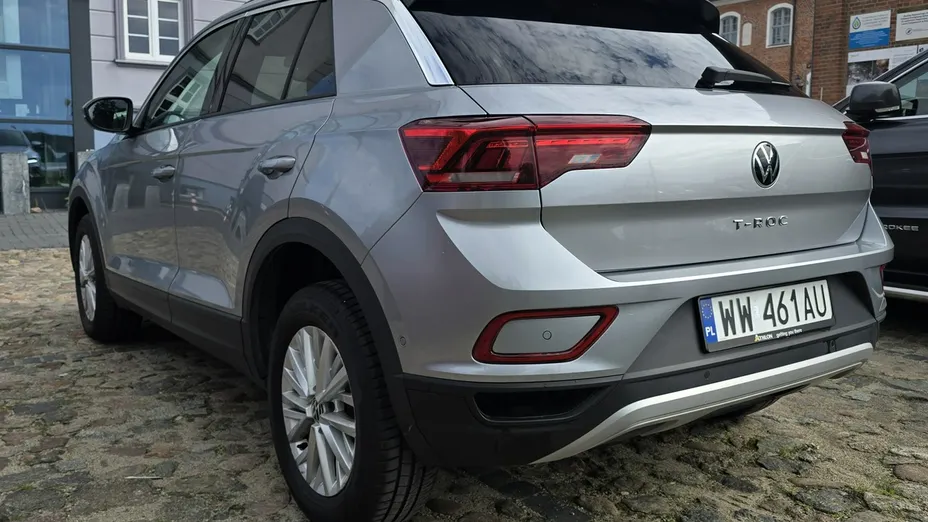 VOLKSWAGEN T-ROC -