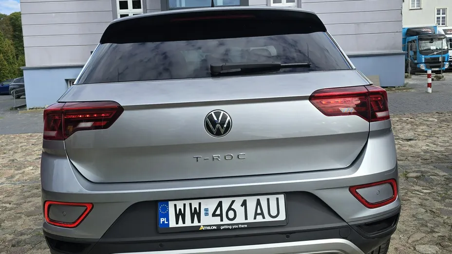 VOLKSWAGEN T-ROC -