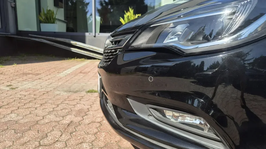 OPEL Astra -
