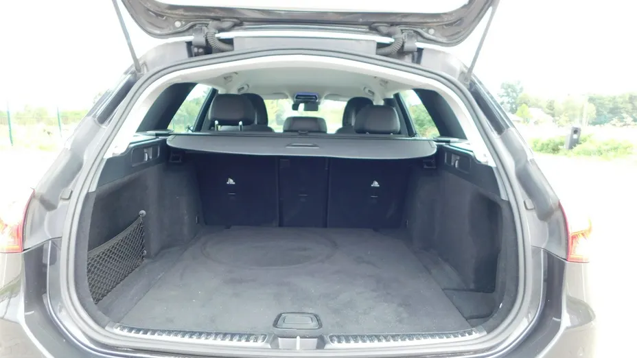 MERCEDES-BENZ C Klasa -