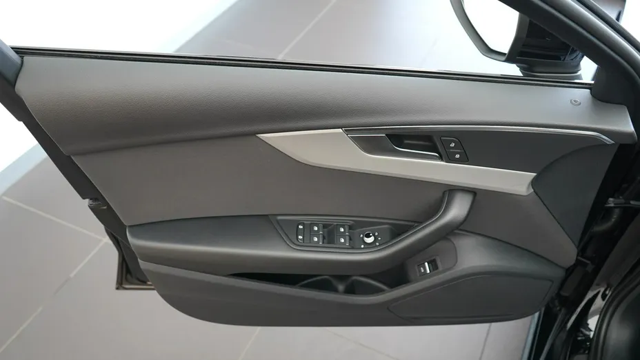 AUDI A4 Avant -