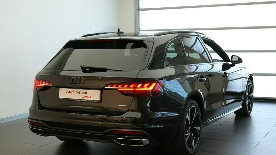 AUDI A4 Avant -