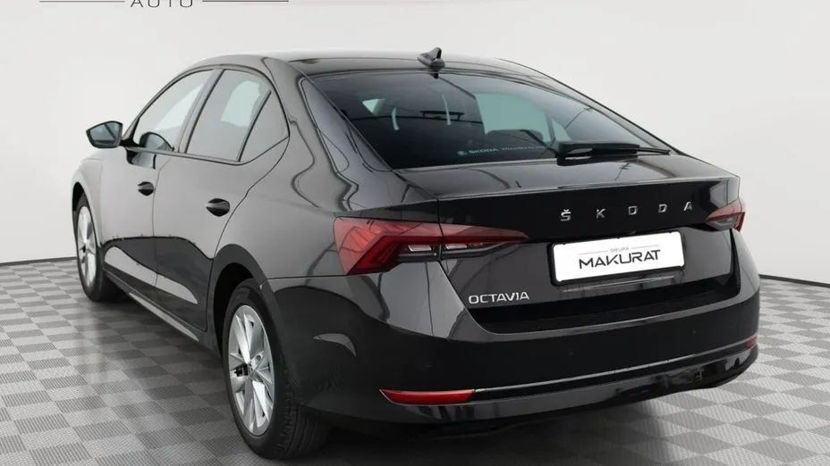 SKODA Octavia -