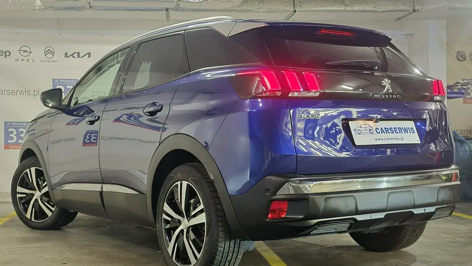 PEUGEOT 3008 -