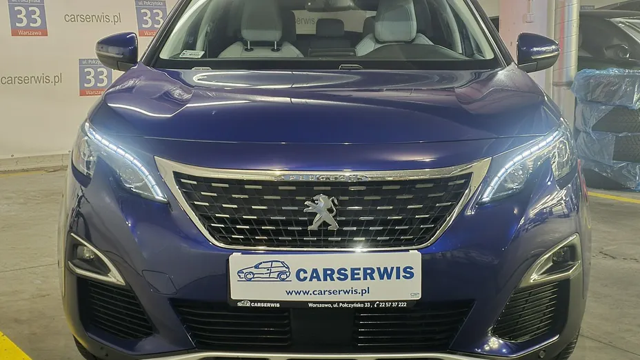 PEUGEOT 3008 -