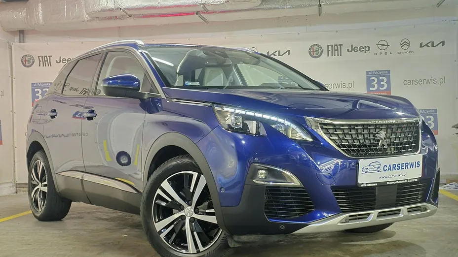 PEUGEOT 3008 -