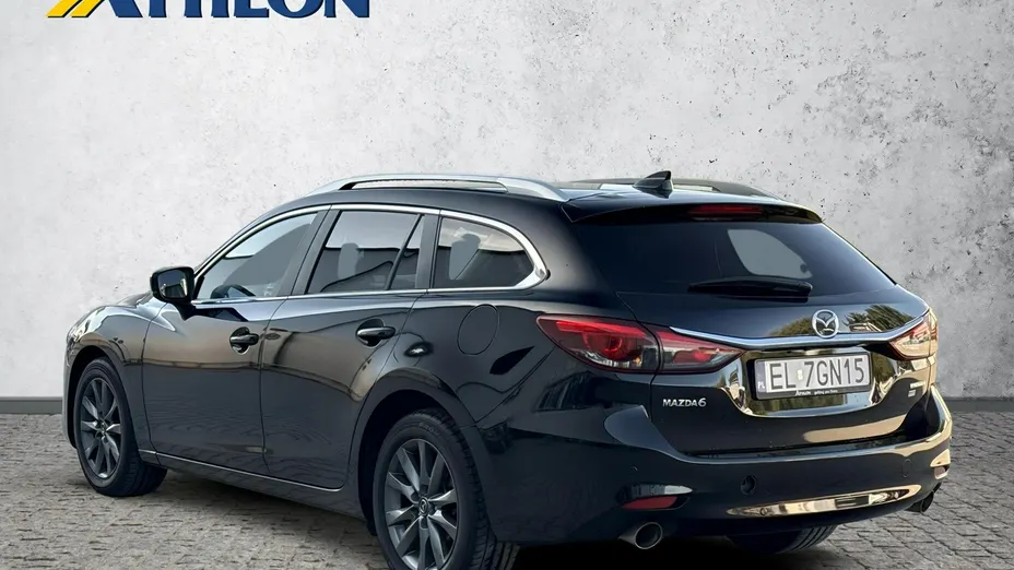 MAZDA 6 -