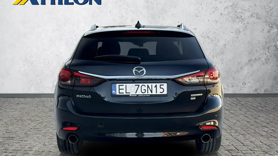 MAZDA 6 -