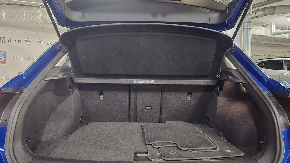 VOLKSWAGEN T-ROC -