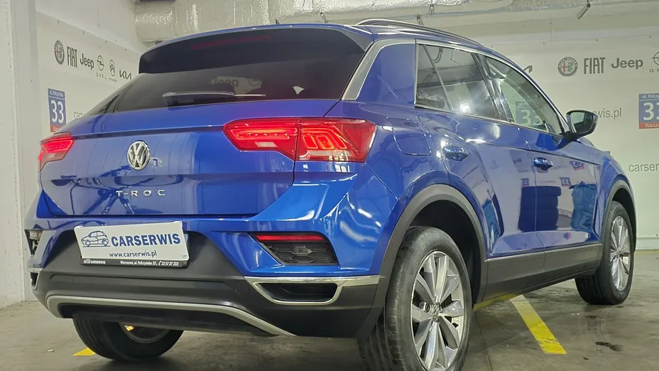 VOLKSWAGEN T-ROC -