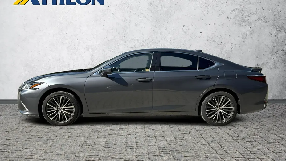 LEXUS ES -