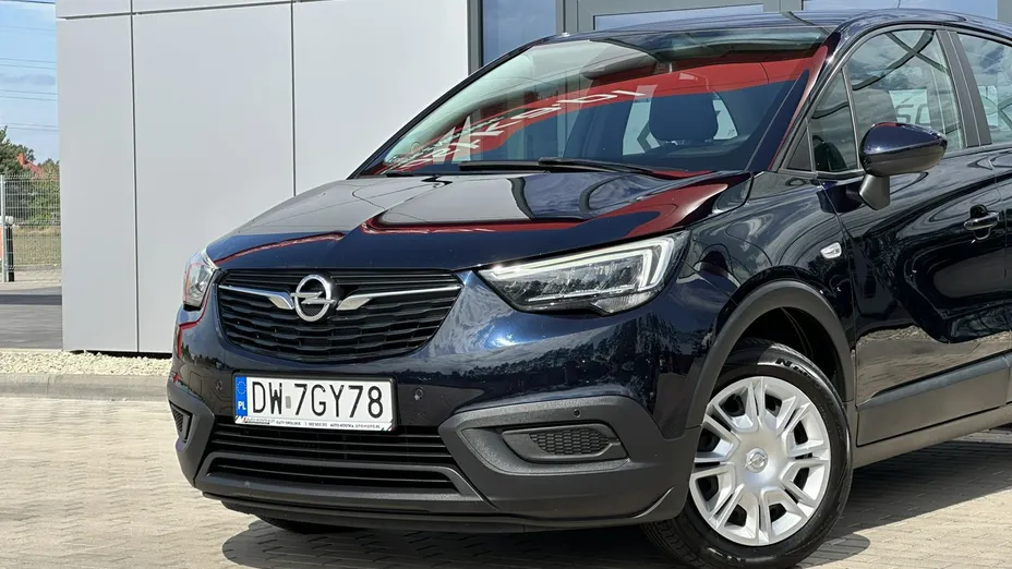 OPEL Crossland X -