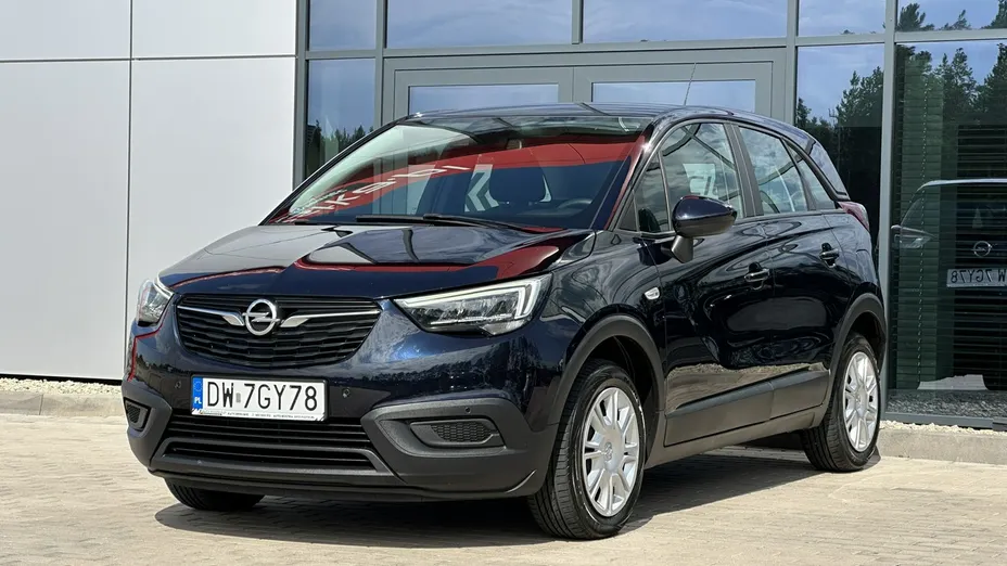 OPEL Crossland X -