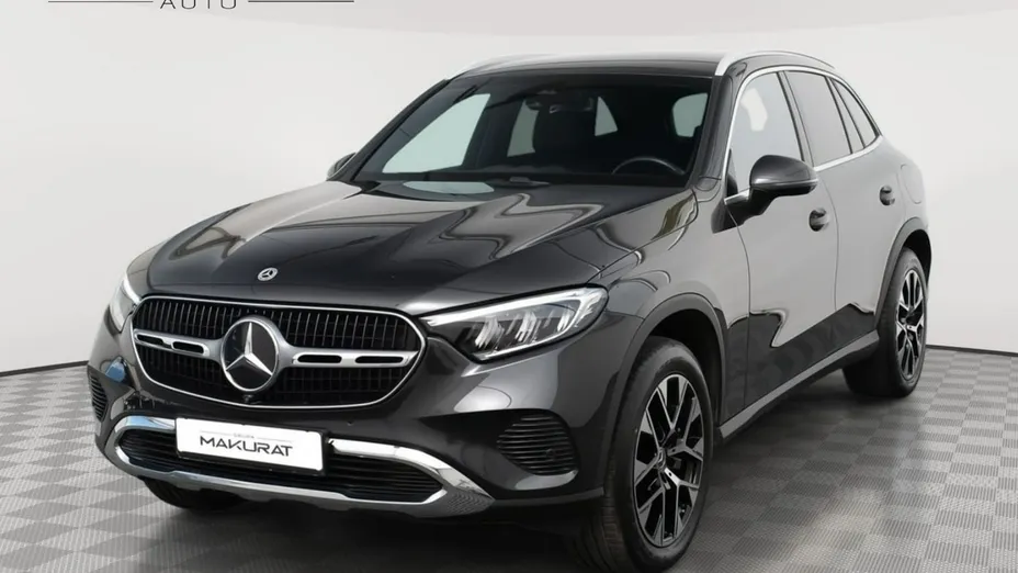 MERCEDES-BENZ GLC -