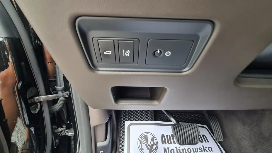 LAND ROVER Discovery -