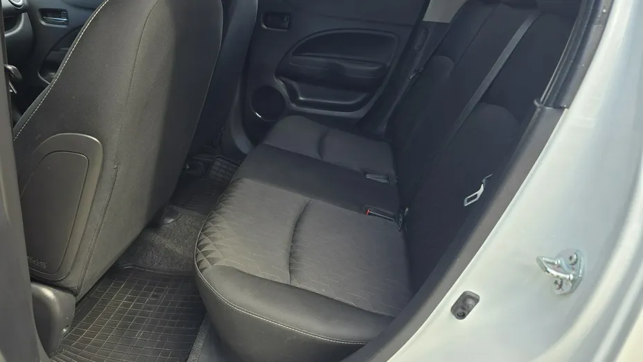 MITSUBISHI Space Star -