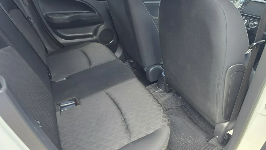 MITSUBISHI Space Star -