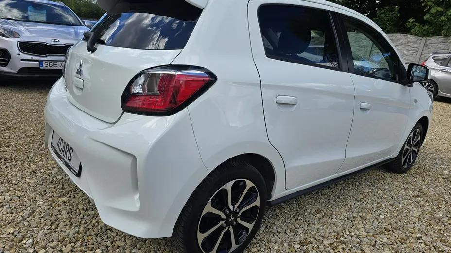 MITSUBISHI Space Star -