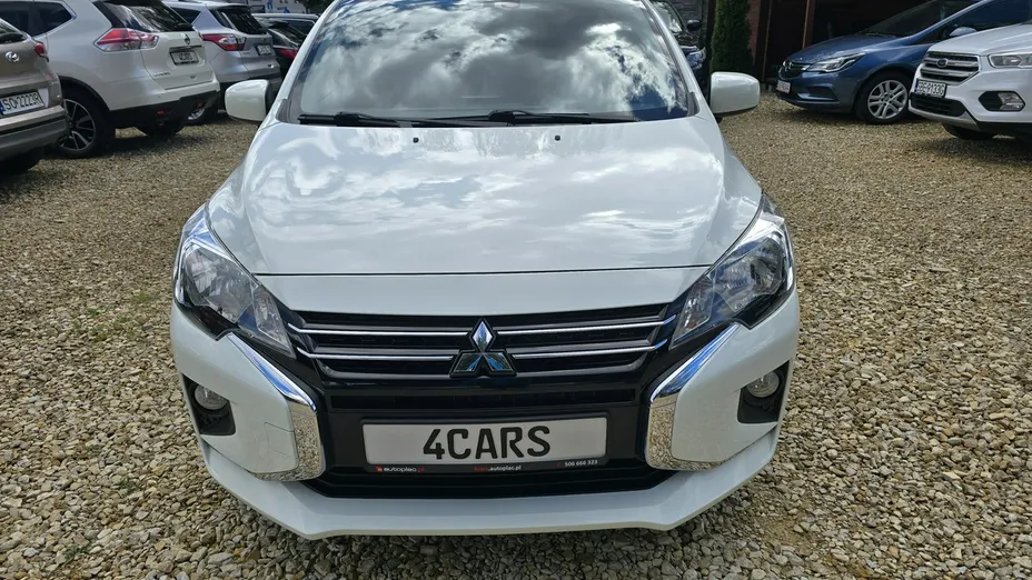 MITSUBISHI Space Star -