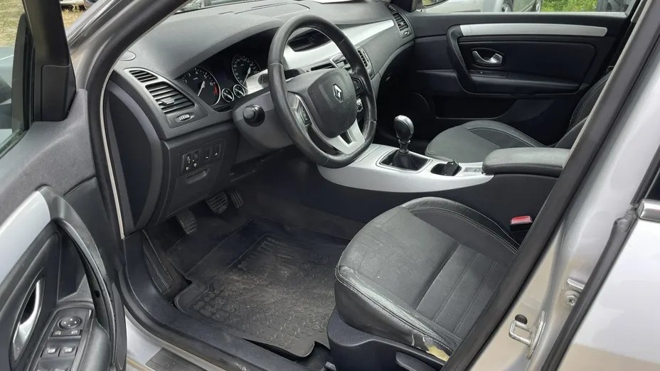 RENAULT Laguna -