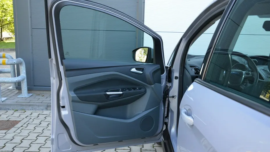 FORD C-MAX -