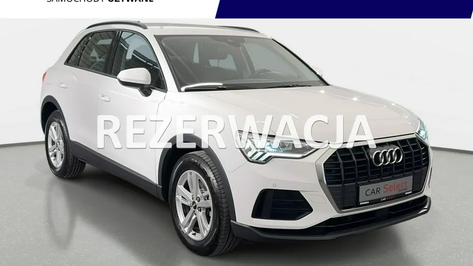 AUDI Q3 -
