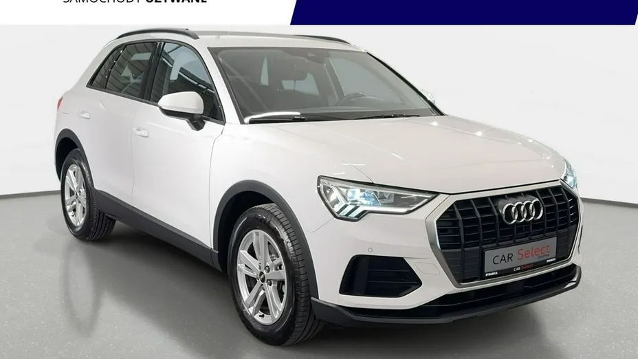 AUDI Q3 -