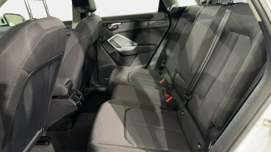 AUDI Q3 -