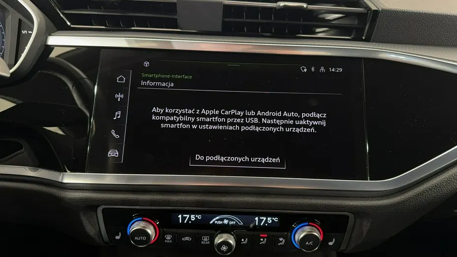 AUDI Q3 -