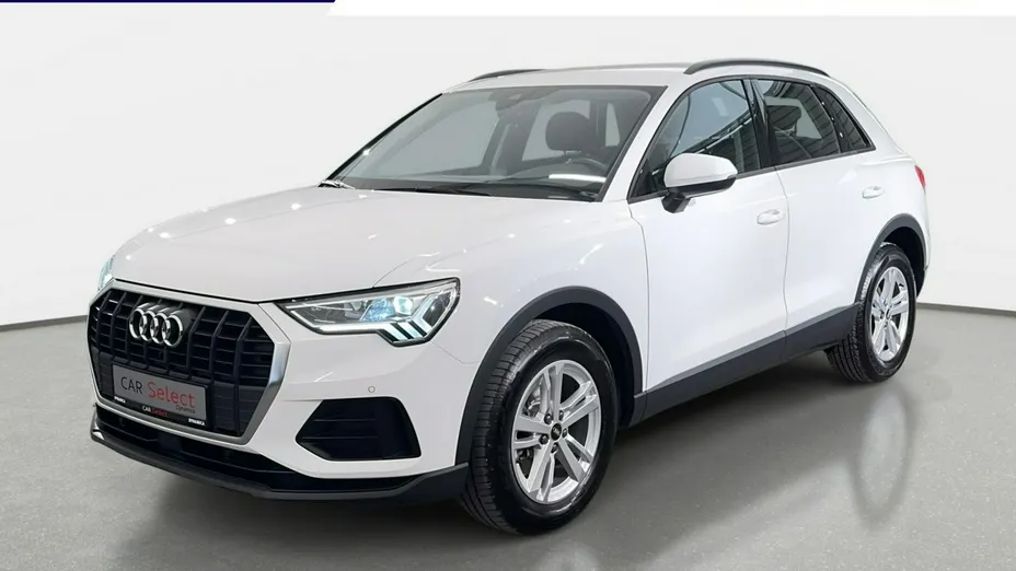 AUDI Q3 -