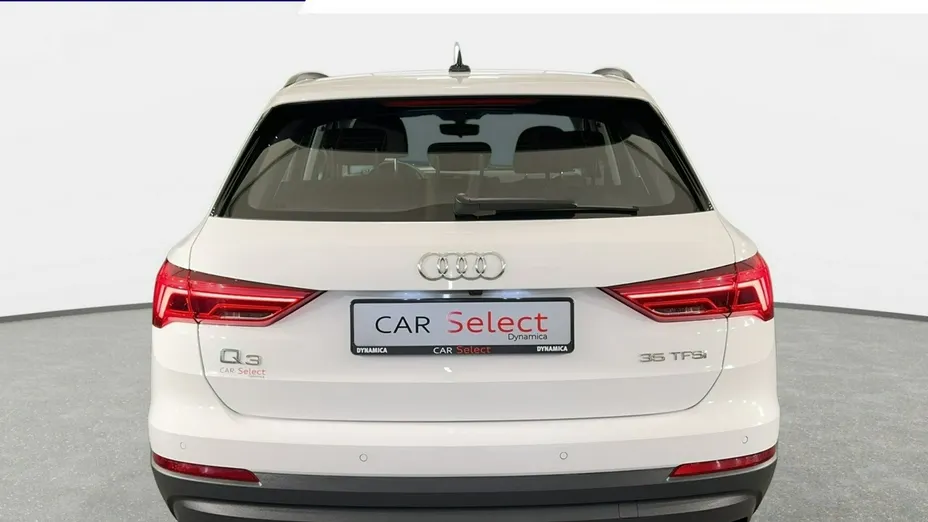 AUDI Q3 -