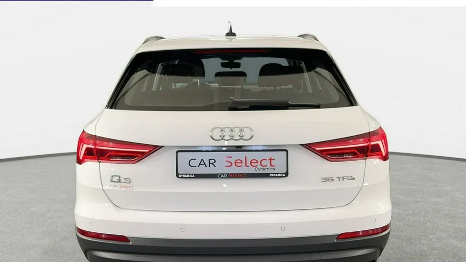 AUDI Q3 -