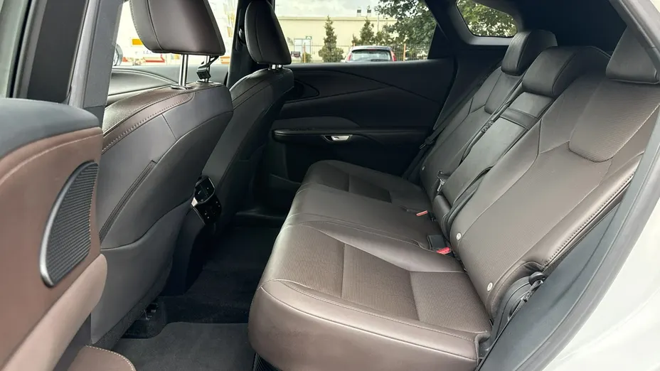 LEXUS RX -