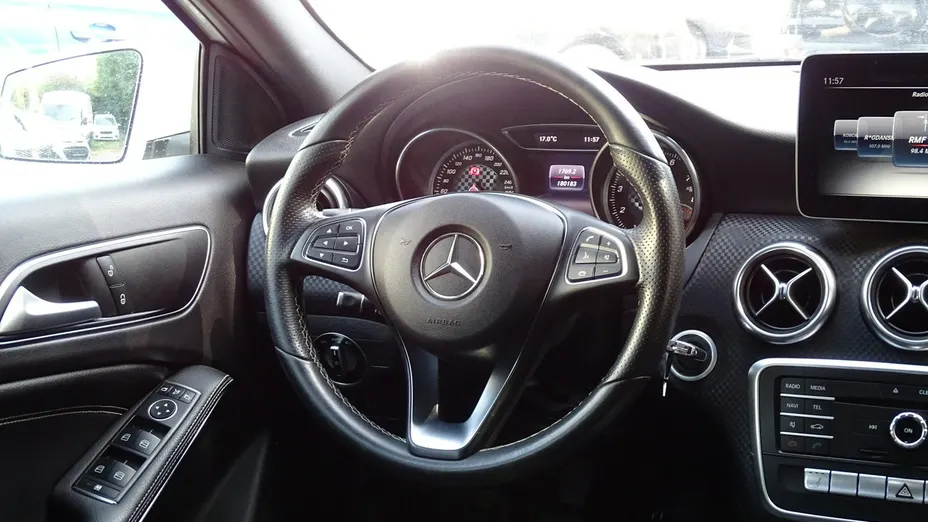 MERCEDES-BENZ A Klasa -