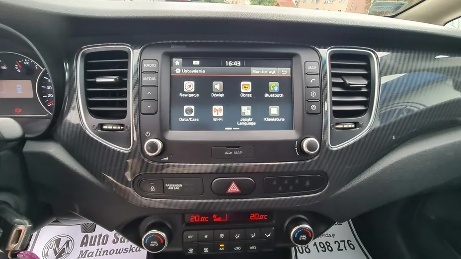 KIA Carens -