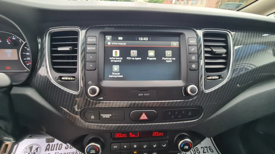 KIA Carens -