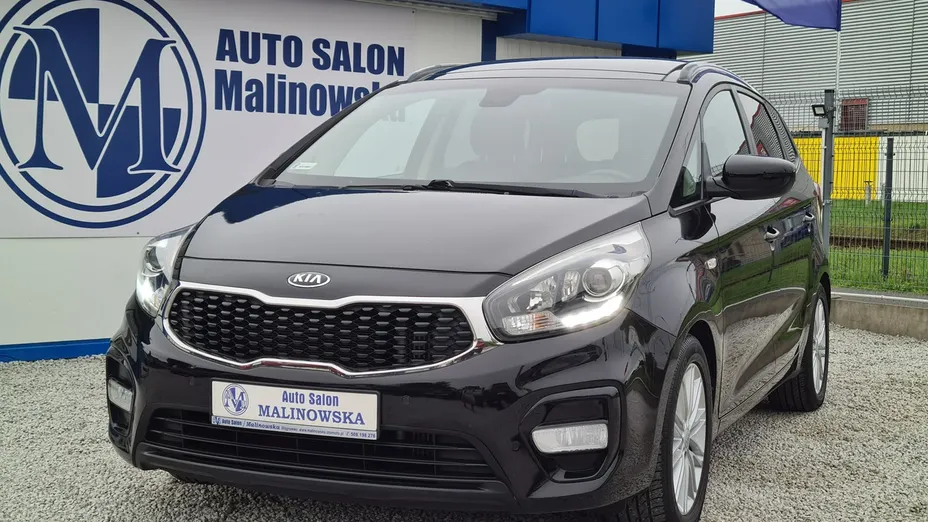 KIA Carens -