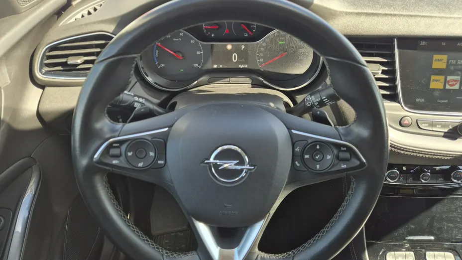 OPEL Grandland X -