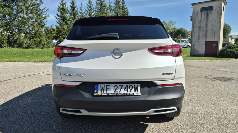 OPEL Grandland X -
