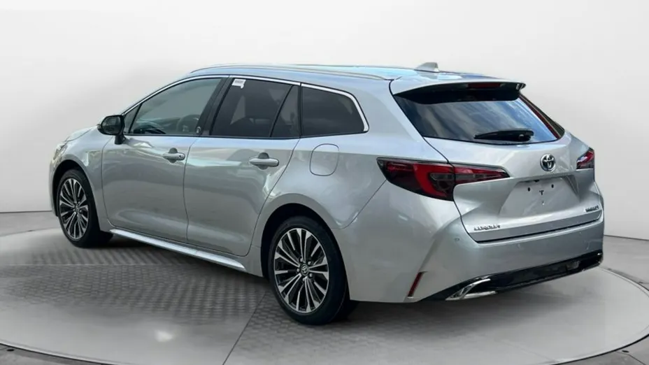 TOYOTA Corolla -