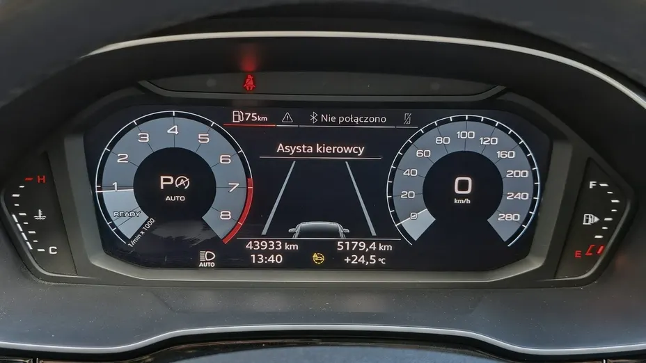 AUDI Q3 -