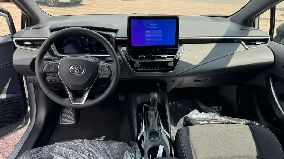 TOYOTA Corolla -