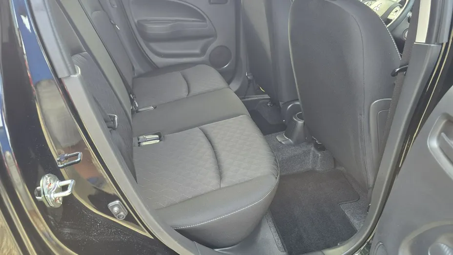 MITSUBISHI Space Star -