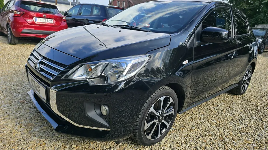 MITSUBISHI Space Star -
