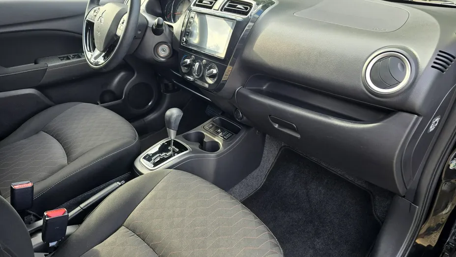 MITSUBISHI Space Star -