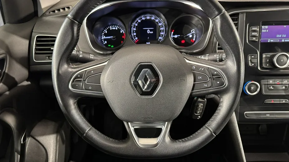RENAULT Megane -